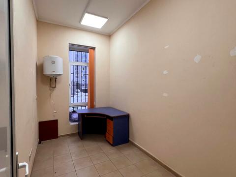 комерційна за адресою Героїв Миколаєва вул., 129а/42