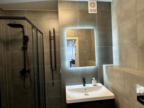 квартира за адресою Віктора Некрасова вул. (Північно-Сирецька), 10