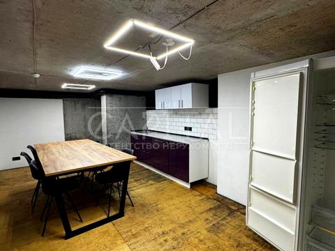 комерційна за адресою Михайла Бойчука вул. (Кіквідзе), 41