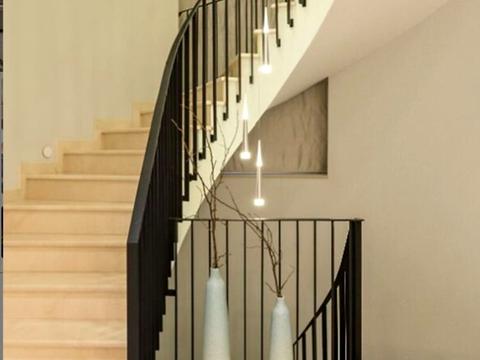 будинок за адресою Купріна вул.