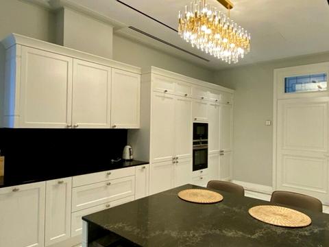 будинок за адресою Купріна вул.