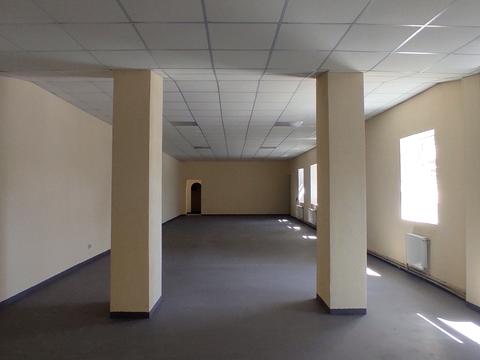 комерційна за адресою Київська вул., 74а