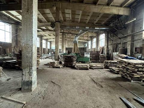 коммерческая по адресу Головна, 1