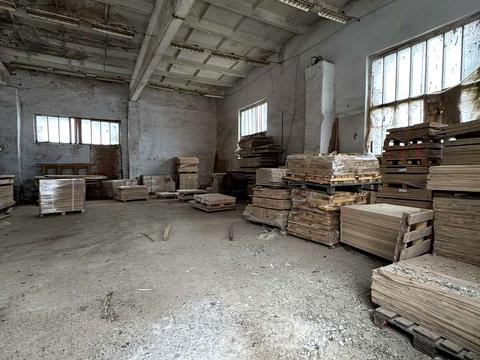 коммерческая по адресу Головна, 1