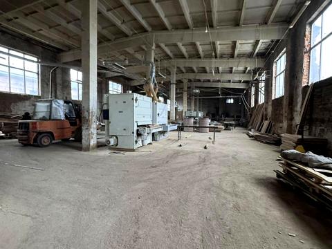 коммерческая по адресу Головна, 1