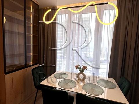 квартира за адресою Олександра Олеся вул., 10