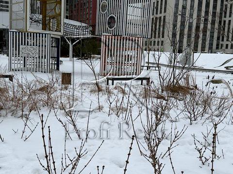 квартира за адресою Олександра Олеся вул., 10