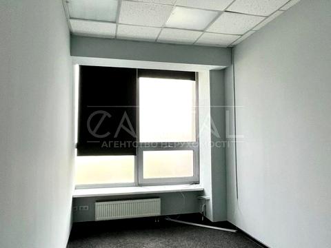 комерційна за адресою Велика Васильківська вул. (Червоноармійська), 88