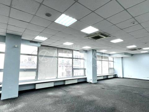 комерційна за адресою Велика Васильківська вул. (Червоноармійська), 88