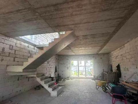 дом по адресу Центральная ул.