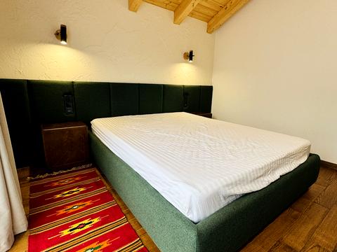 дом по адресу Карпатская ул.