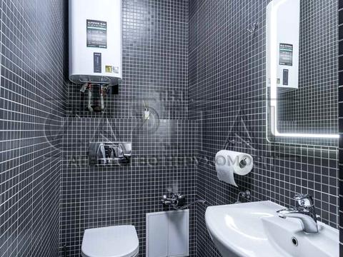 комерційна за адресою Володимира Івасюка просп. (Героїв Сталінграду), 6