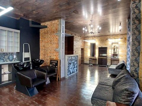 комерційна за адресою Базарна вул., 7