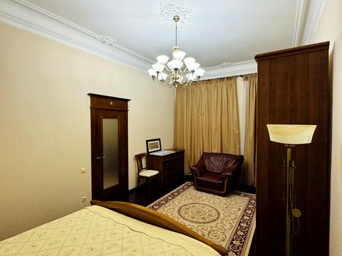 квартира за адресою Гетьмана Петра Дорошенка вул. (Жовтнева), 19