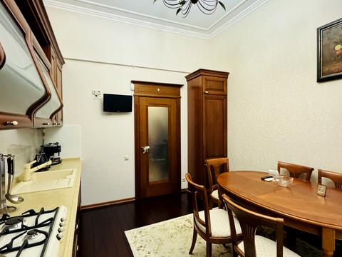 квартира за адресою Гетьмана Петра Дорошенка вул. (Жовтнева), 19