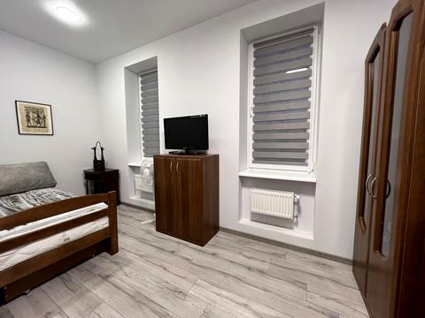 квартира по адресу Київська ул., 10-В, к. 1