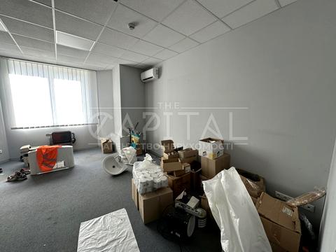 комерційна за адресою Київ, Жилянська вул., 14