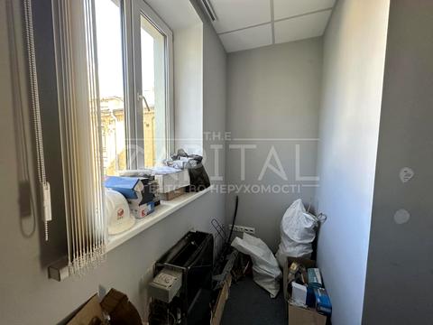 комерційна за адресою Київ, Жилянська вул., 14