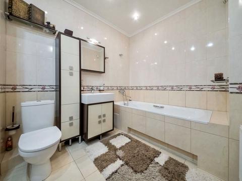 квартира за адресою Олександра Мишуги вул., 2