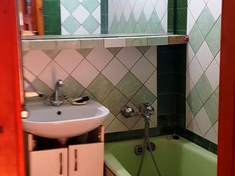 квартира за адресою Нескорених вул. (Героїв Праці), 12б