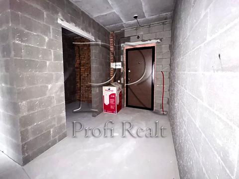 квартира за адресою Салютна вул., 2к2