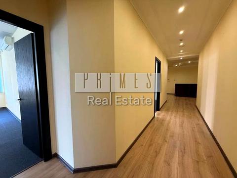 коммерческая по адресу Calle Dilova ул. (Димитрова), 7