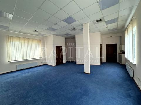 комерційна за адресою Казарменна вул. (Григорія Андрющенка), 4-Г