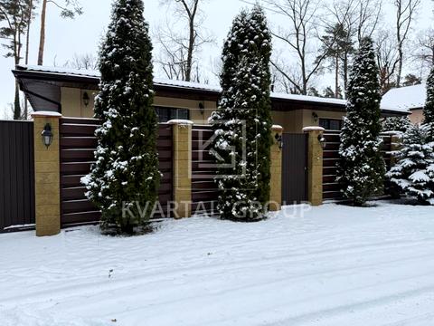 будинок за адресою Мирослава Скорика, 11