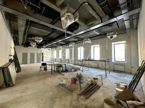 комерційна за адресою Київ, Жилянська вул., 14