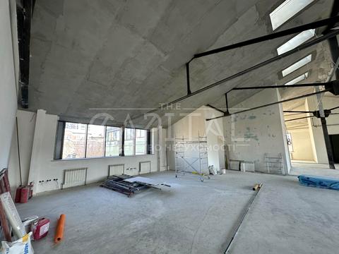 комерційна за адресою Київ, Жилянська вул., 14