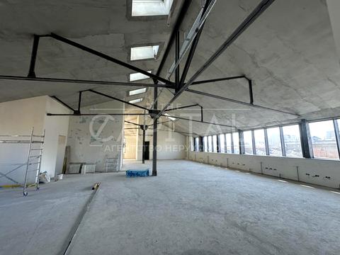 комерційна за адресою Київ, Жилянська вул., 14