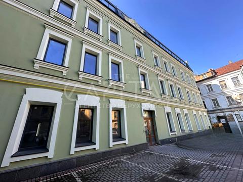 комерційна за адресою Київ, Жилянська вул., 14