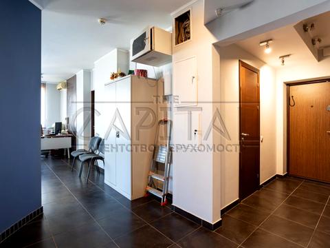 комерційна за адресою Микільсько-Слобідська вул., 4