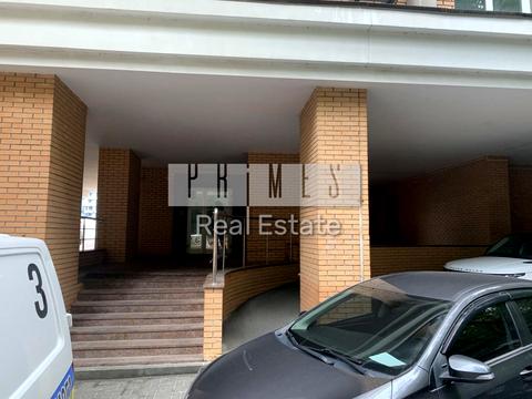 комерційна за адресою Василя Тютюнника вул. (Анрі Барбюса), 16