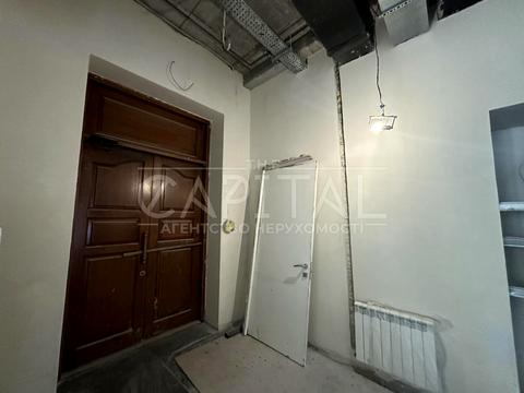 комерційна за адресою Київ, Жилянська вул., 14