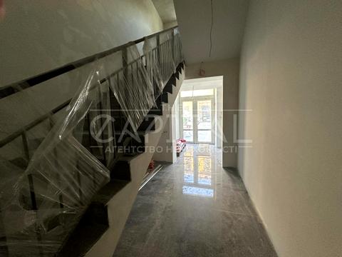 комерційна за адресою Київ, Жилянська вул., 14