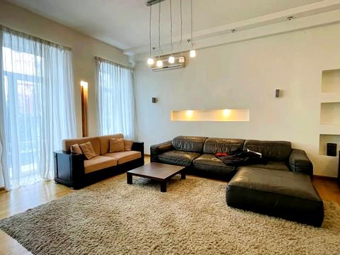 квартира за адресою Круглоуніверситетська вул., 6