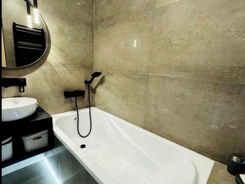 квартира по адресу Бабяка ул., 1-В