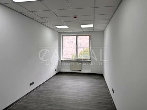 коммерческая по адресу Гарматная ул., 8