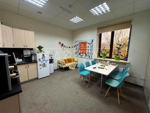 коммерческая по адресу Красиловская ул., 9