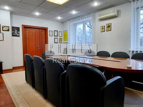 коммерческая по адресу Верховинная ул., 5-Б