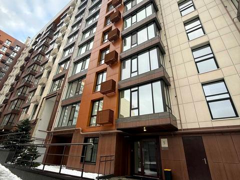 квартира за адресою Левка Лук'яненка вул. (Василя Жуковського), 16, 18, 20, 24