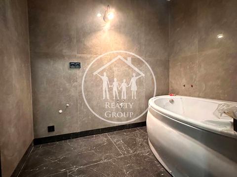 квартира за адресою Залізнична вул., 9Б