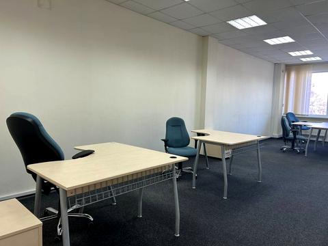 комерційна за адресою Польова вул., 24д