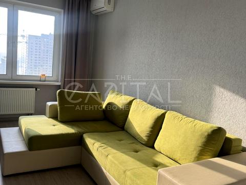 квартира за адресою Бориса Гмирі вул., 16А