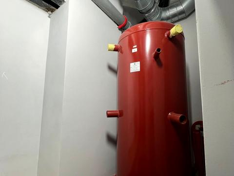 комерційна за адресою Шашкевича вул., 4