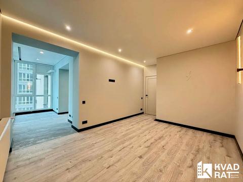 квартира за адресою Івано-Франківськ, Романа Вірастюка вул., 1