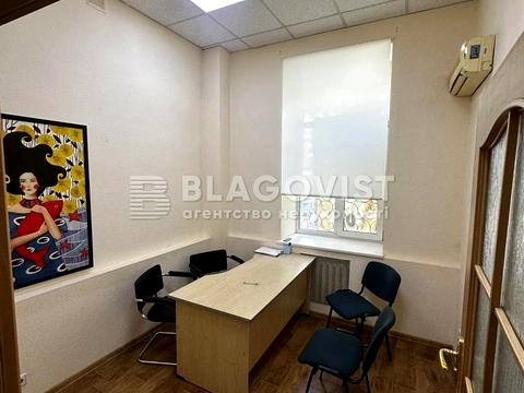 коммерческая по адресу Большая Житомирская ул., 6/11