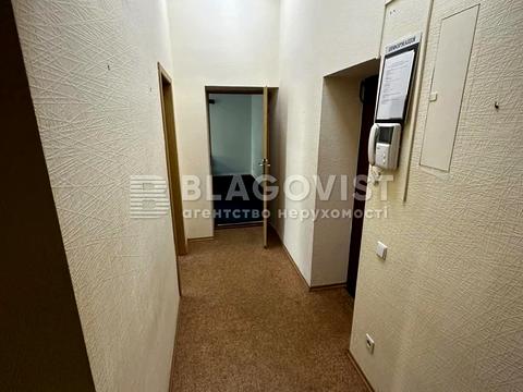 коммерческая по адресу Большая Житомирская ул., 6/11