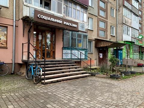 коммерческая по адресу Василия Симоненко ул., 6